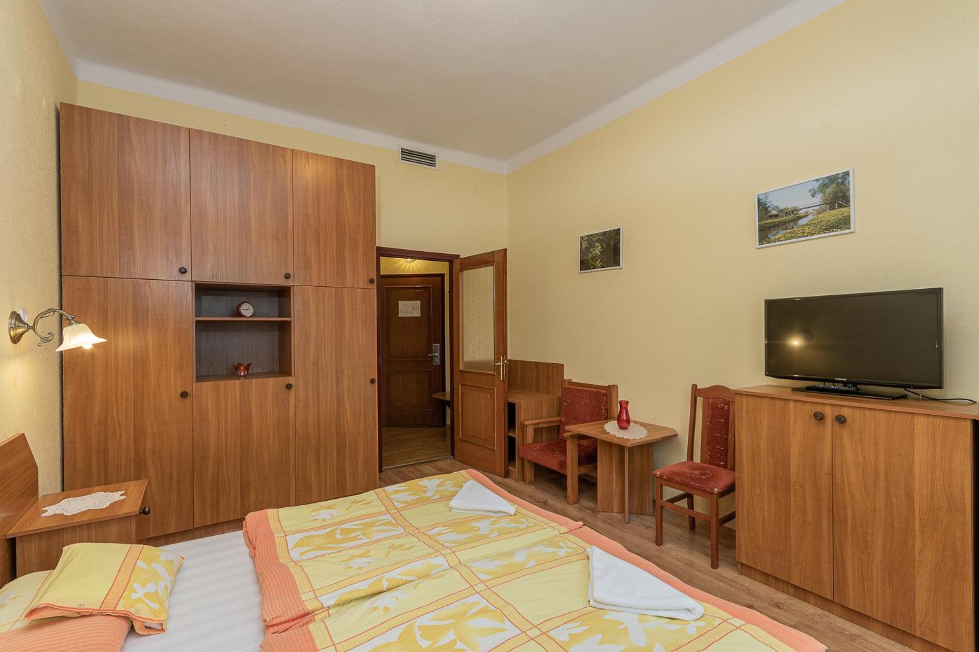 Hableany Hotel Tiszafured Bagian luar foto